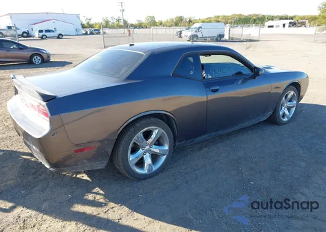 2014 Dodge Challenger Sxt Plus z USA, uszkodzony, nr VIN 2C3CDYAG3EH160733
